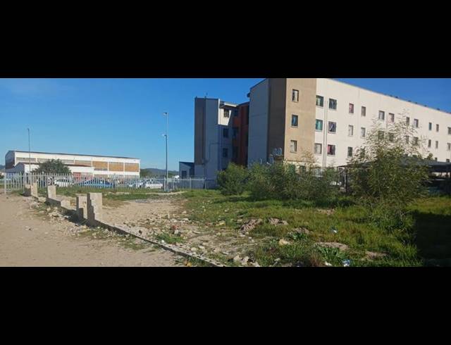 LAND FOR SALE IN SCOTTSDENE